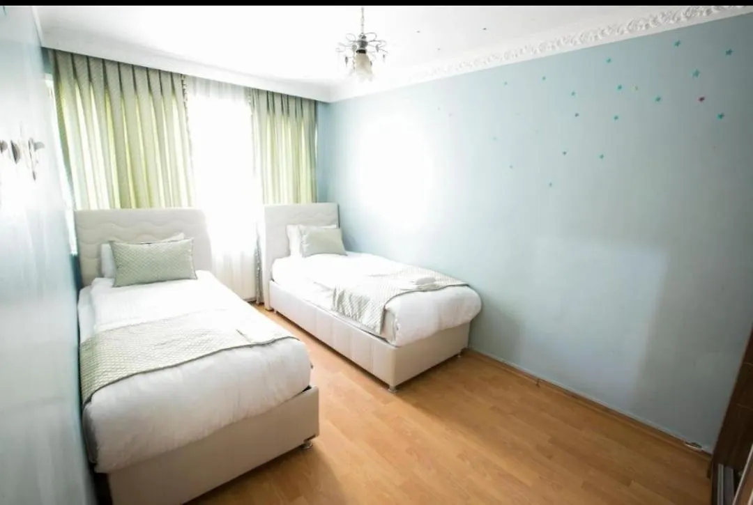 2Br - 1Lr Seaview Family Flat 10 Min Walk To Center Apartment Istanbul 0*,  Turkey