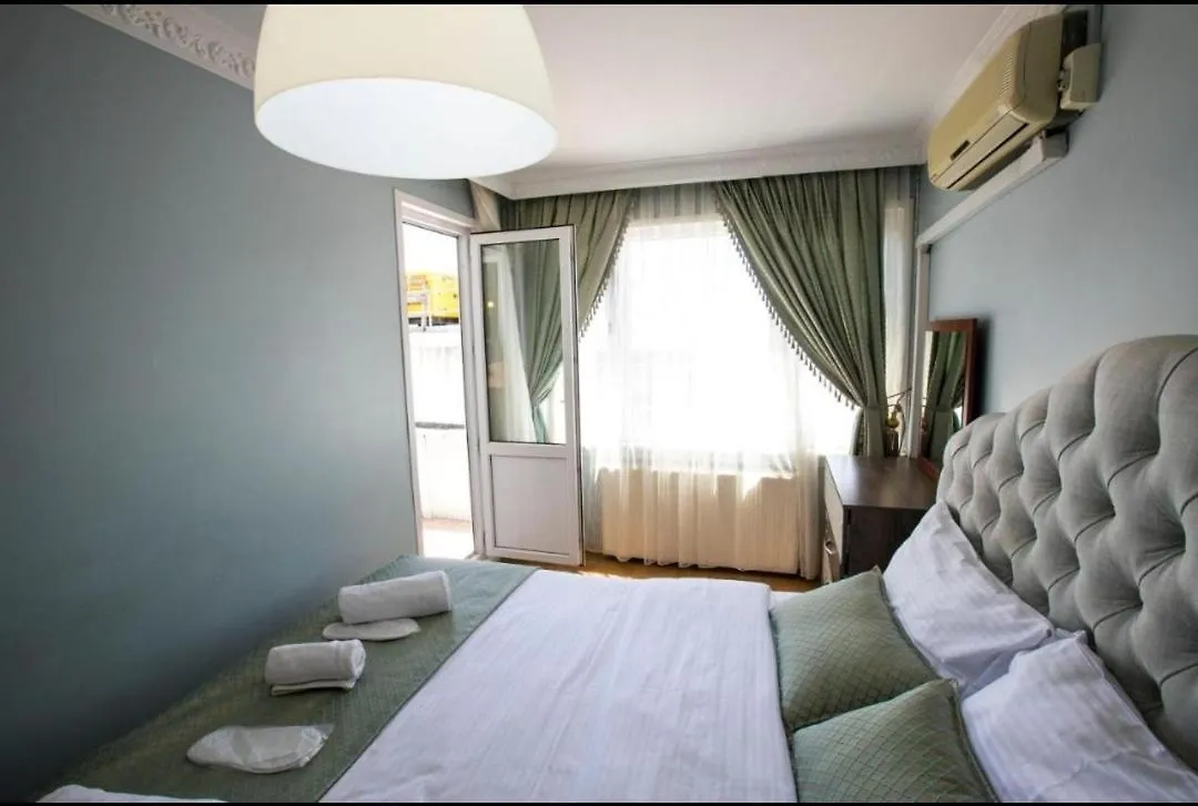 Апартаменты 2Br - 1Lr Seaview Family Flat 10 Min Walk To Center Стамбул